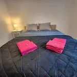 Ringpeace Apartment, Trnsko